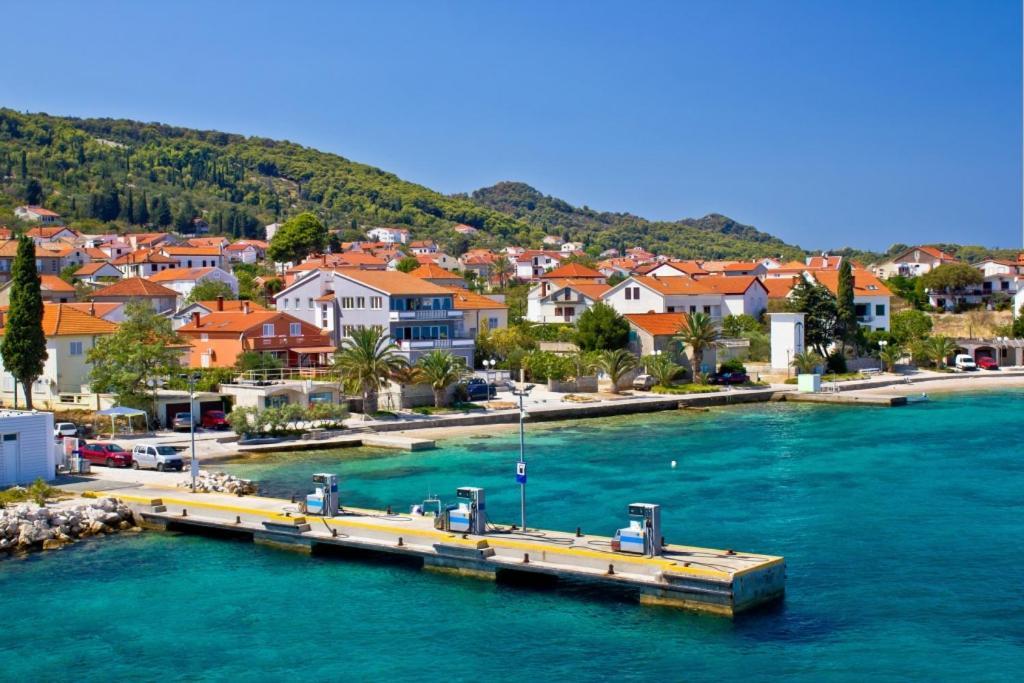 Studio Apartment In Preko With Sea View, Terrace, Air Conditioning, Wi-Fi Eksteriør bilde