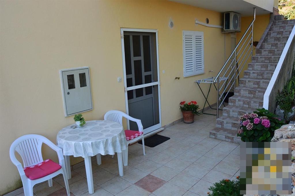 Studio Apartment In Preko With Sea View, Terrace, Air Conditioning, Wi-Fi Eksteriør bilde